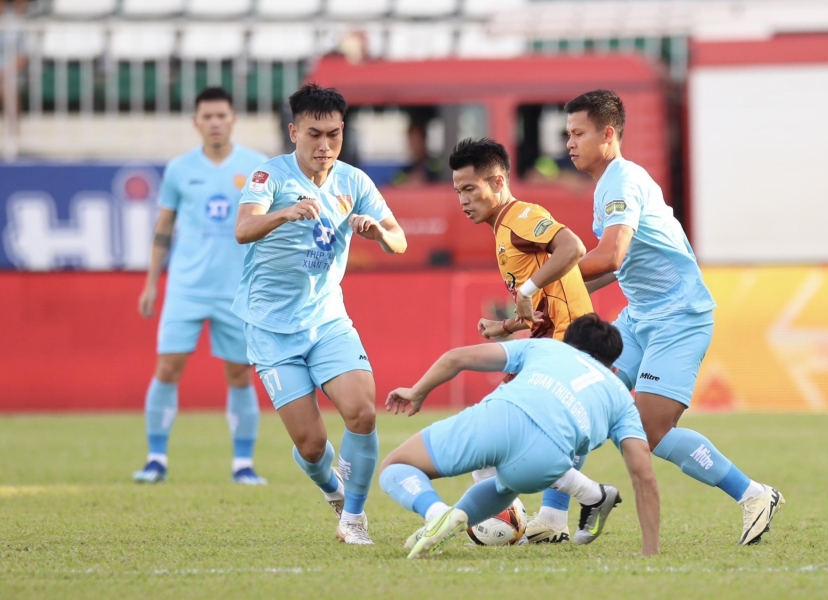 Trực tiếp HAGL 0-0 Nam Định: Chủ nhà nỗ lực ghi bàn