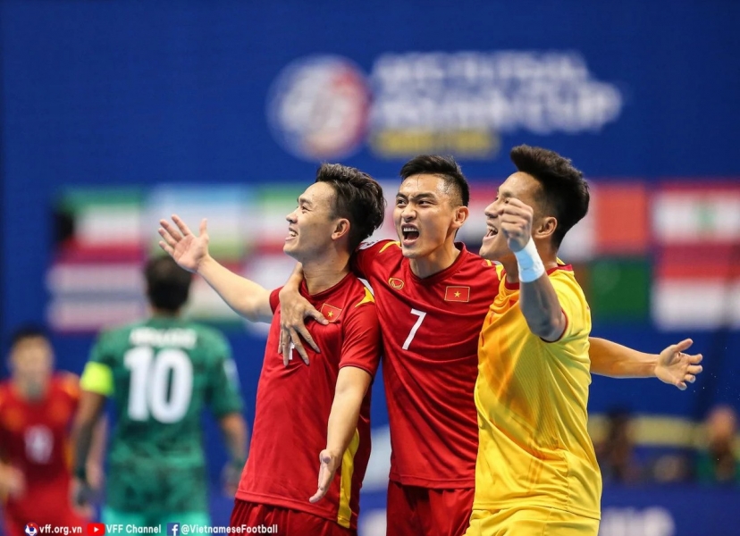 Trực tiếp futsal Việt Nam 0-1 Kyrgyzstan: Thi đấu năng nổ