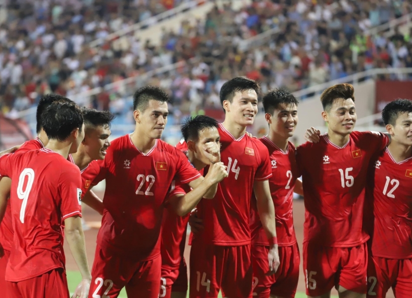 Trực tiếp Việt Nam 2-1 Philippines: Tiến Linh ghi bàn!!!