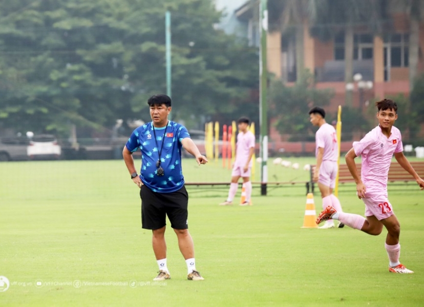 Tân HLV hé lộ lối chơi U16 Việt Nam, mục tiêu vào chung kết