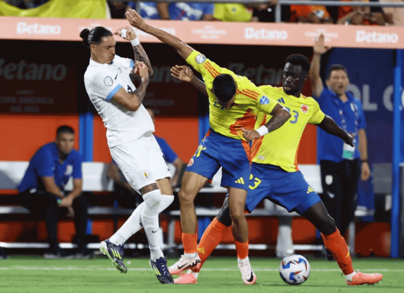 Trực tiếp Uruguay 0-1 Colombia: Hiệp hai trở lại