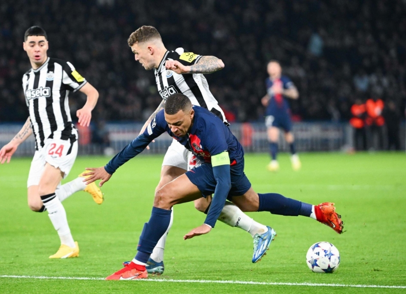 Bản lĩnh Mbappe, PSG thoát cảnh chia tay C1 xuống Euro