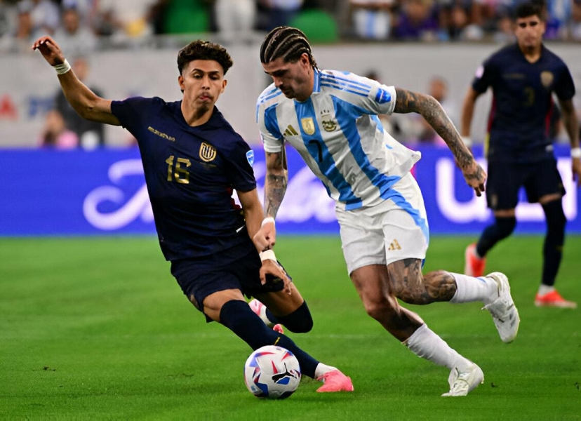 Trực tiếp Argentina 1-0 Ecuador: Bàn mở tỉ số