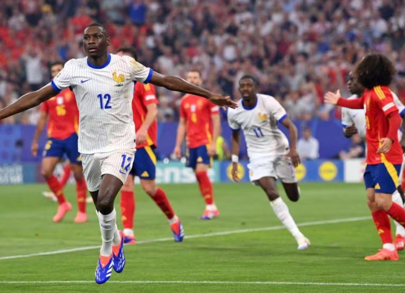 Trực tiếp Tây Ban Nha 2-1 Pháp: Thế trận đảo chiều