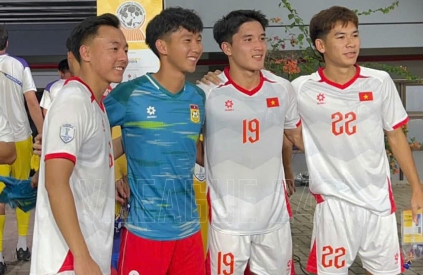 Lý do bất ngờ khiến sao gốc Việt vắng mặt ở U23 Lào