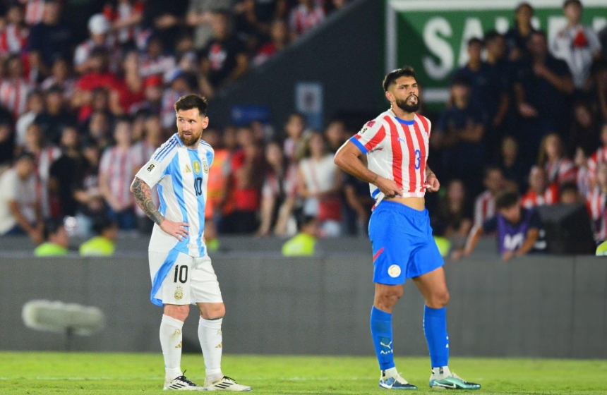 Messi nhận lời xin lỗi từ hậu vệ Paraguay