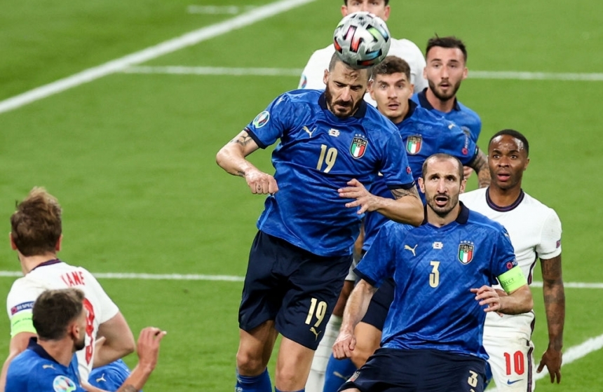 Video Anh 1-1 Ý: Đồng đội Ronaldo mang về bàn quân bình tỉ số