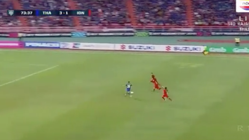 VIDEO: Siêu phẩm của tiền đạo Anan bên phía Thái Lan, nâng tỉ số lên 4-1.