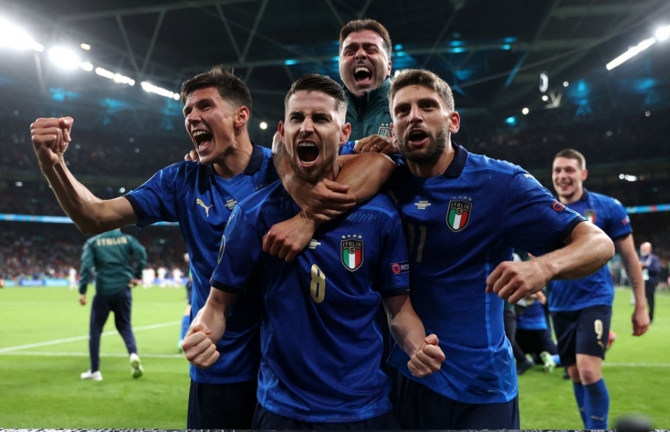 Video loạt penalty cân não giữa Ý và Tây Ban Nha ở bán kết Euro 2021