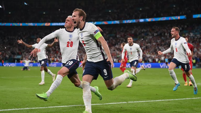 Video Anh 2-1 Đan Mạch: Kane ghi bàn ‘hú vía’