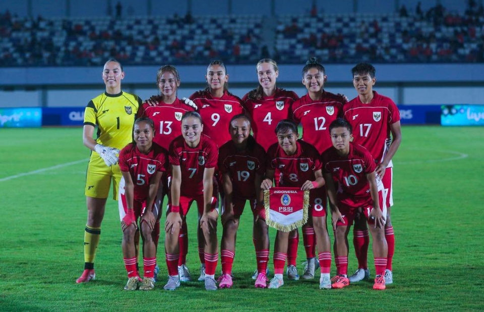 Indonesia gọi hàng loạt sao nhập tịch, Việt Nam cần dè chừng