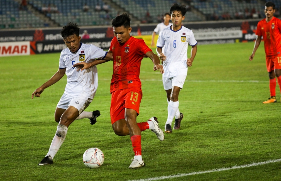 Khiến Myanmar bị loại sớm, Lào ngẩng cao đầu rời AFF Cup