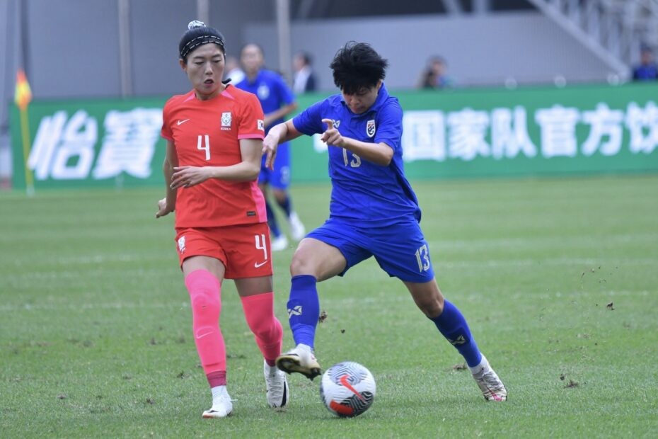 CĐV Đông Nam Á phản ứng bất ngờ khi Thái Lan thua Hàn Quốc 10 bàn