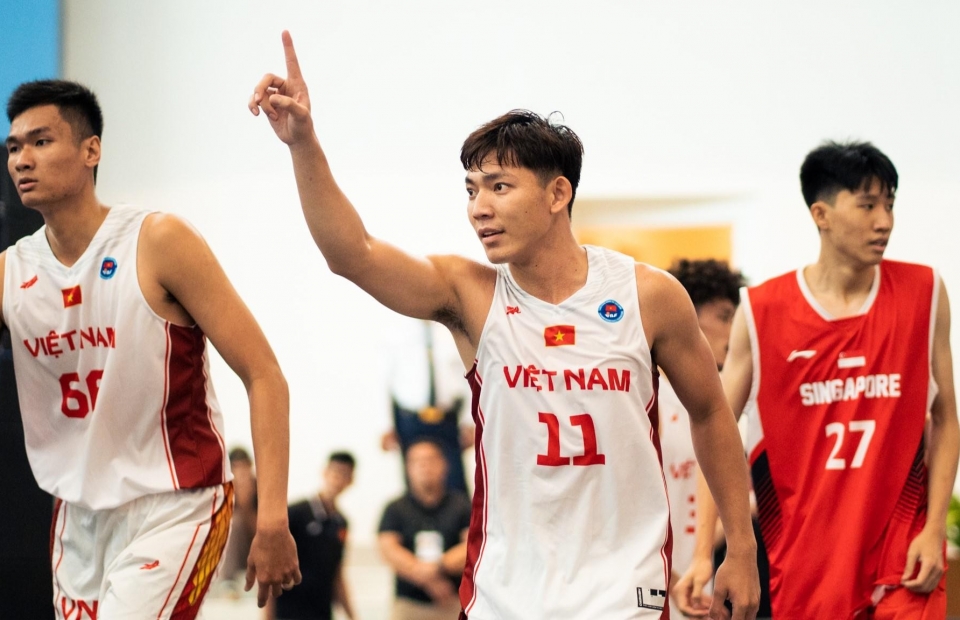 Tuyển bóng rổ 5x5 nam Việt Nam thất bại trước Thái Lan ngày ra quân