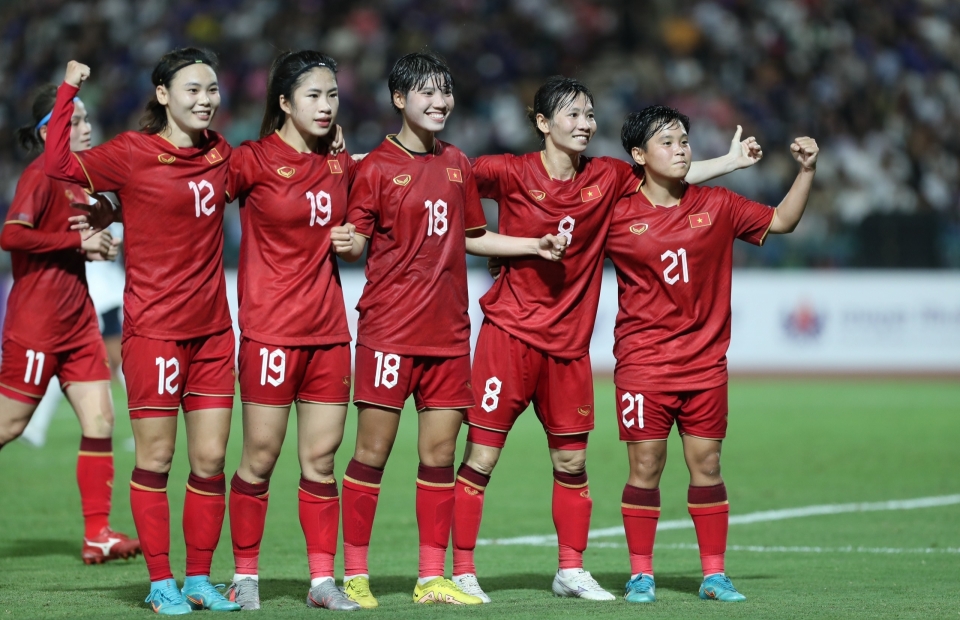 Không thể ngừng ghi bàn, Việt Nam khiến đối thủ nhận 6 bàn thua