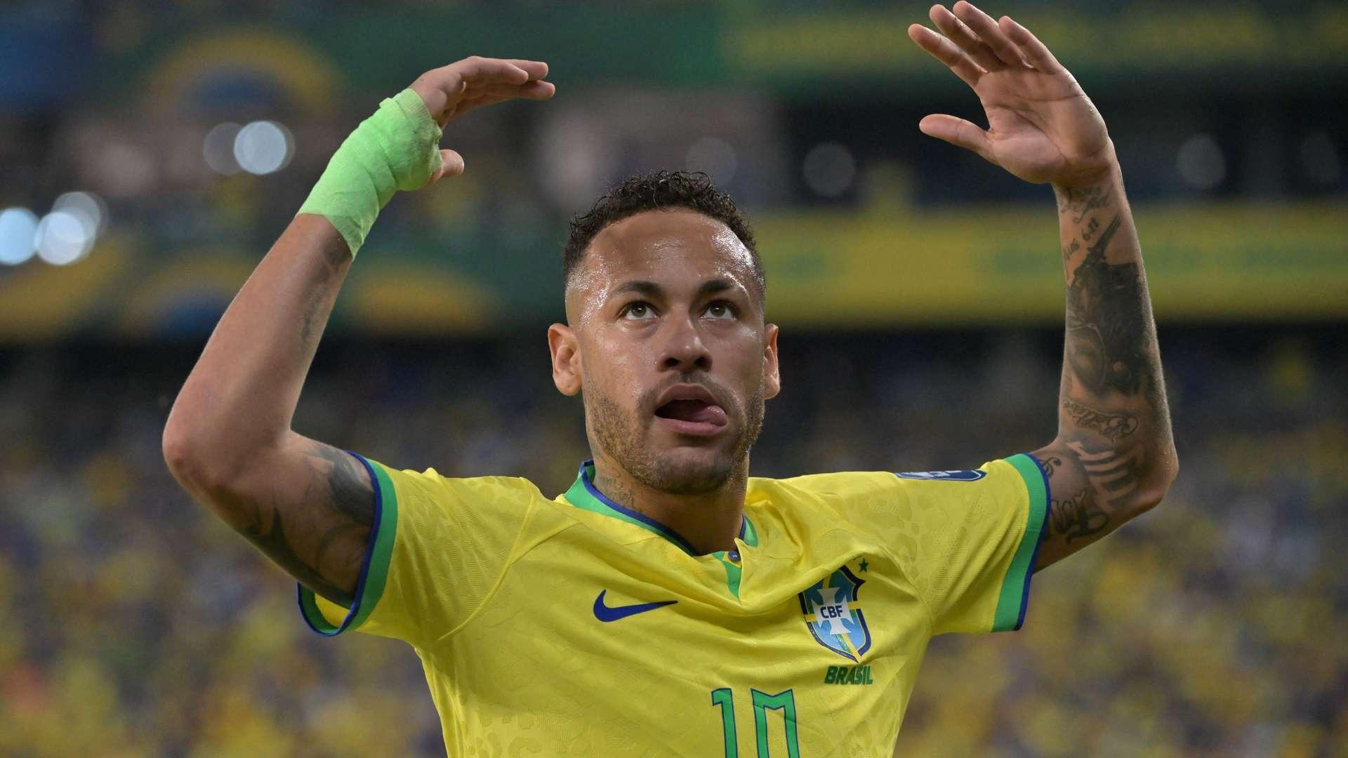 Neymar được gọi lên tuyển Brazil là 1 trò hề'