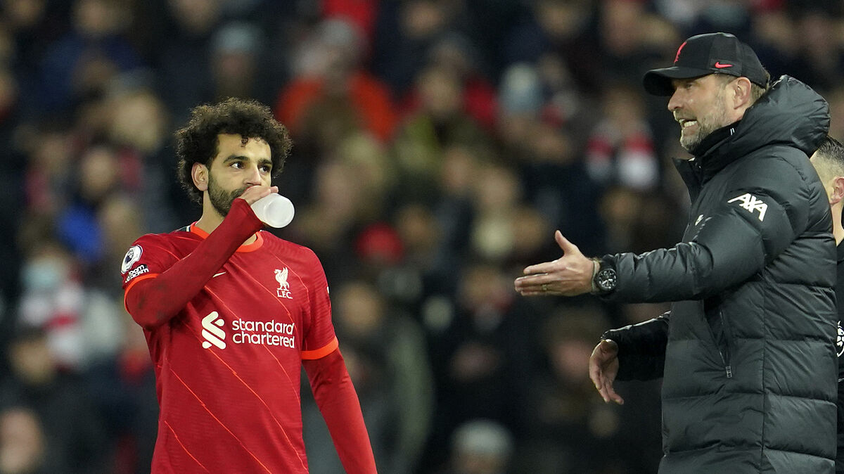 NÓNG: Salah từ chối hợp đồng với Liverpool, Klopp thừa nhận bất lực
