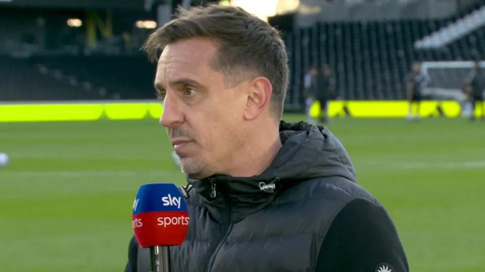 Phát ngôn thiếu chuẩn mực, Gary Neville sẽ bị Nottingham kiện 449312