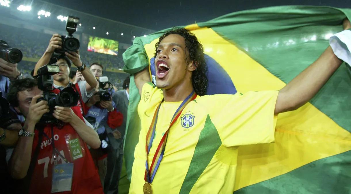 Ronaldinho giận dữ tuyên bố từ mặt ĐT Brazil trước Copa America 2024 481571