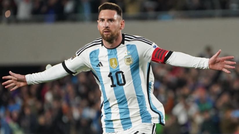 HLV Bolivia có 'vũ khí đáng sợ' để khắc chế Messi và đội tuyển Argentina 324926