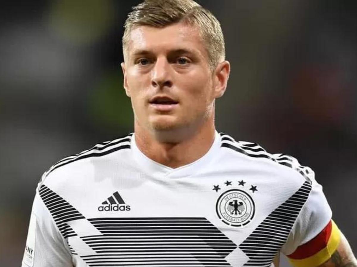 Tin chuyển nhượng tối 12/4: Man City mua Kroos, MU nhắm trò cưng Alonso 442350