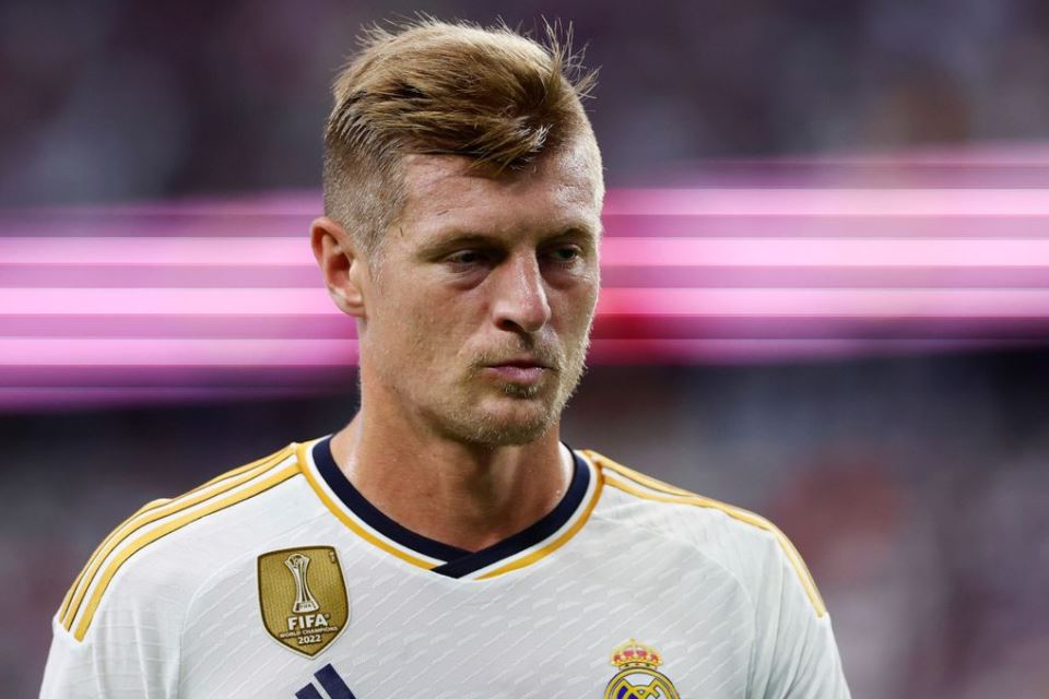 Messi thống trị cuộc đua, Toni Kroos đòi hủy giải thưởng Quả bóng vàng 339781