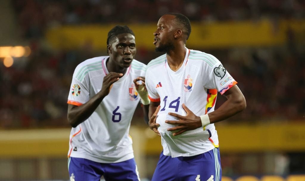 Onana nhận thẻ đỏ, tuyển Bỉ có vé dự VCK Euro 2024 sau chiến thắng nhọc nhằn 341196