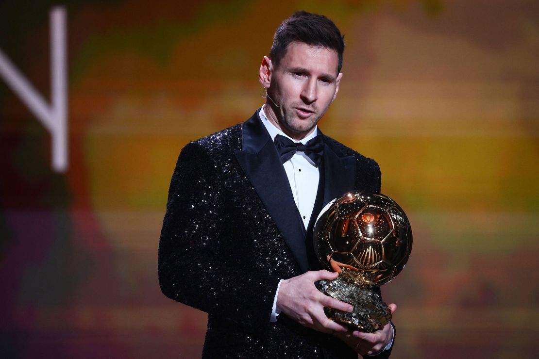Lionel Messi giành Quả bóng vàng, tạo cột mốc vô tiền khoáng hậu 343410