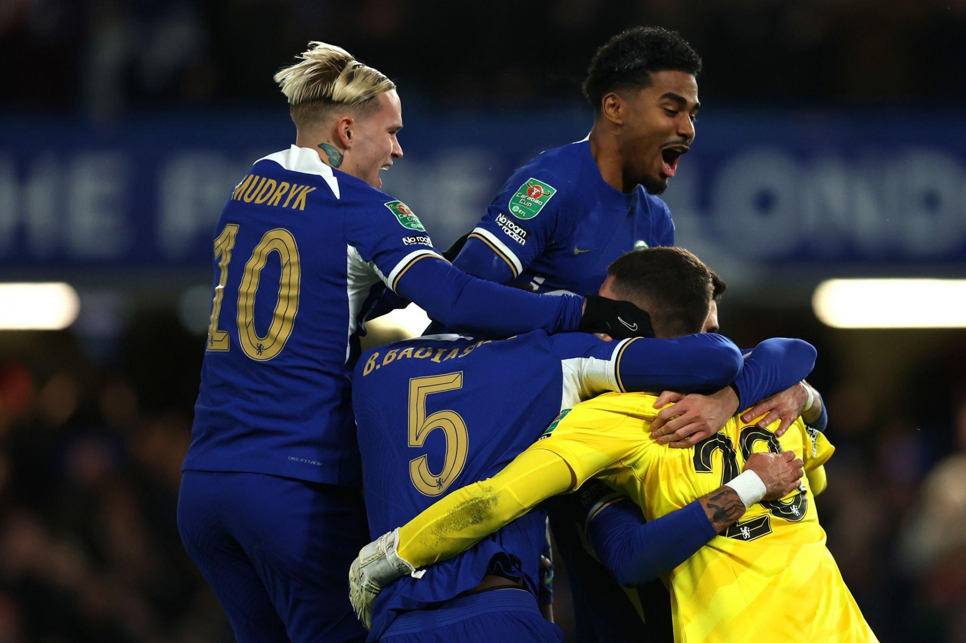 Hạ Newcastle trên chấm luân lưu, Chelsea vào bán kết Cúp Liên đoàn Anh 375903