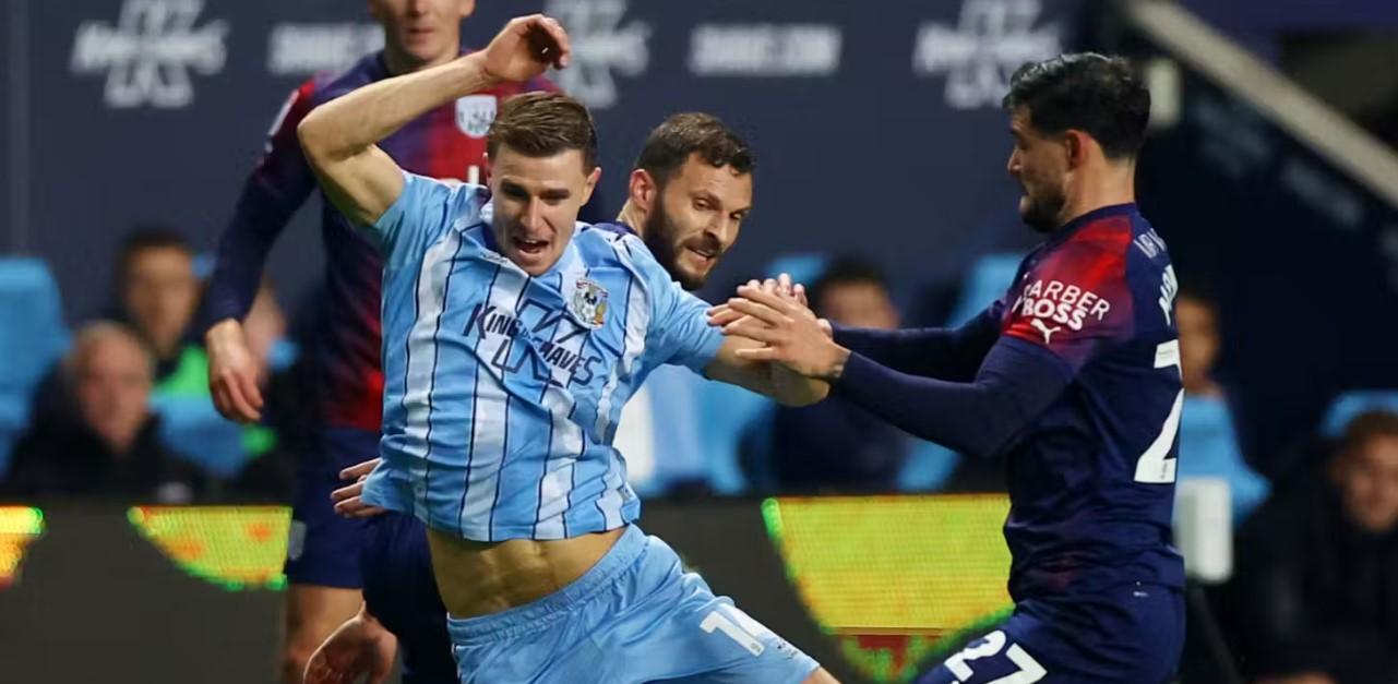 Chuyển nhượng MU 6/6: Ban bố quyết định sa thải Ten Hag, nhắm trung vệ nổi tiếng Bồ Đào Nha 476054