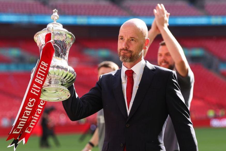 Ten Hag ở lại Man Utd: Sir Jim Ratcliffe phải nhượng bộ 479425