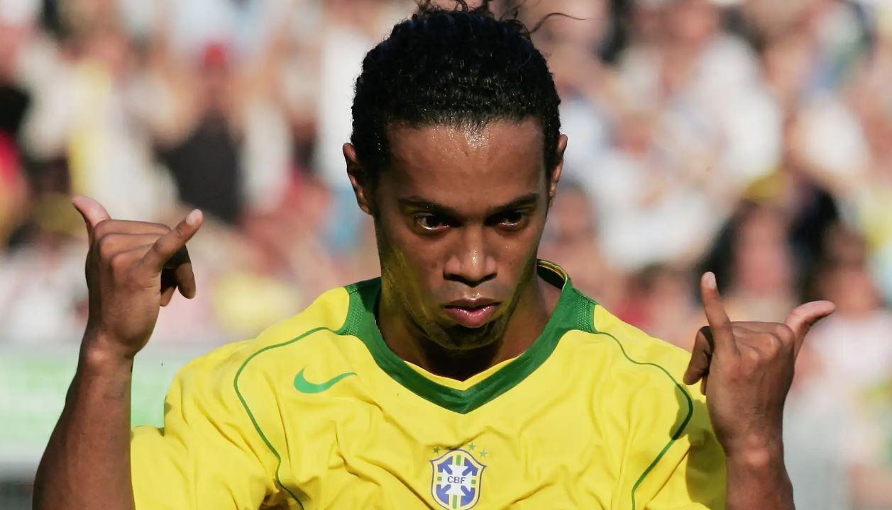 Thực hư vụ Ronaldinho chê tuyển Brazil 'kém cỏi' 482418