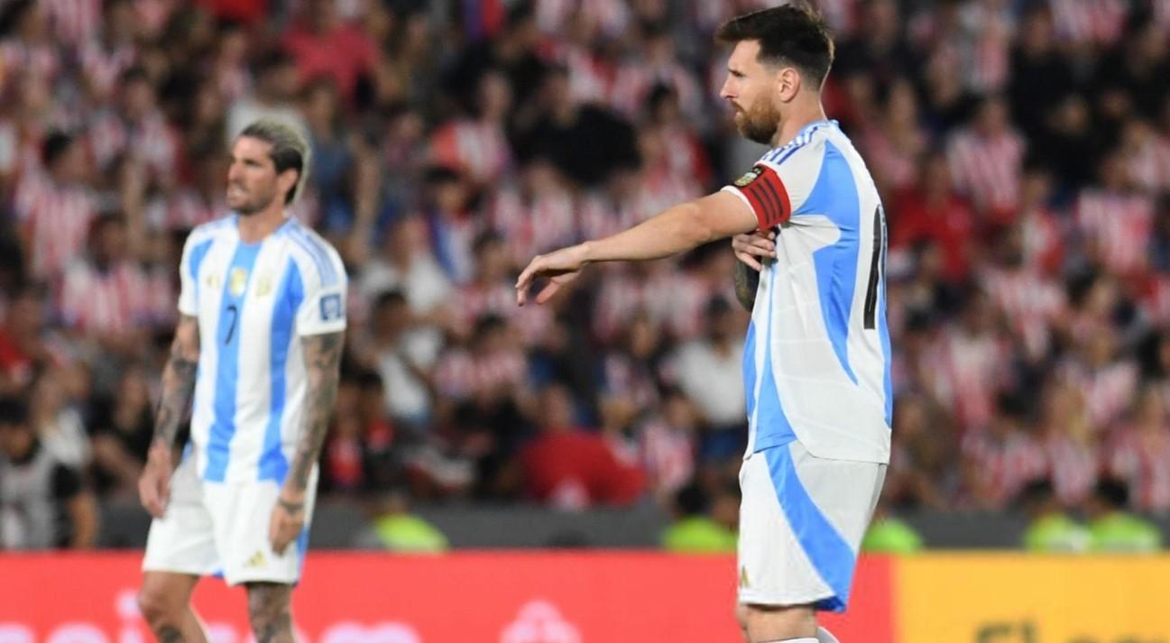 Messi 'tịt ngòi', Argentina thất thủ trước Paraguay sau 8 năm