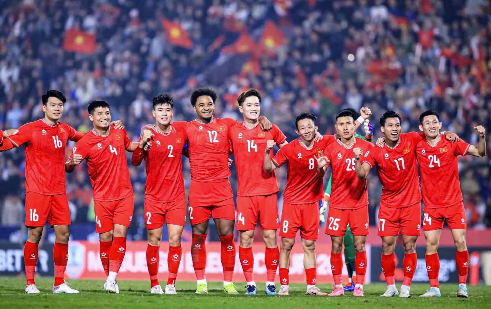 ĐT Việt Nam thăng hạng nhiều nhất thế giới trên BXH FIFA