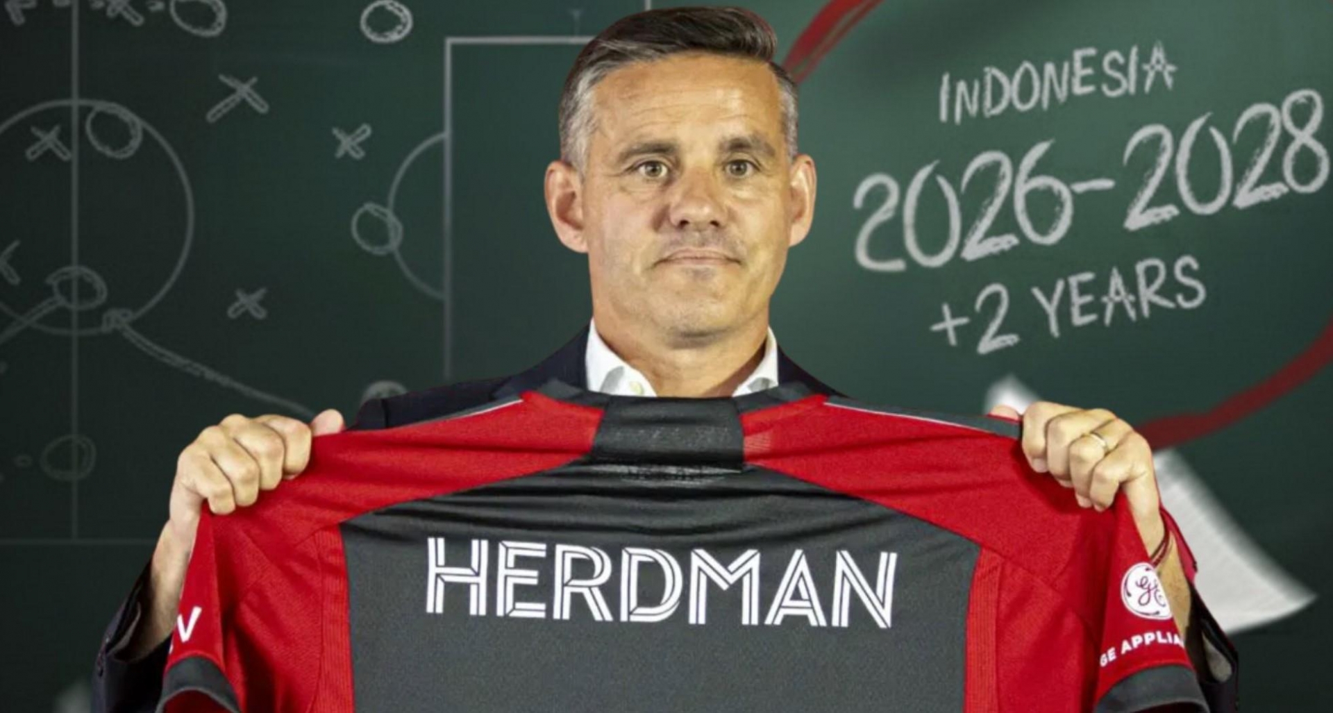 Truyền thông Indonesia đồng loạt phấn khích khi có HLV đẳng cấp World Cup