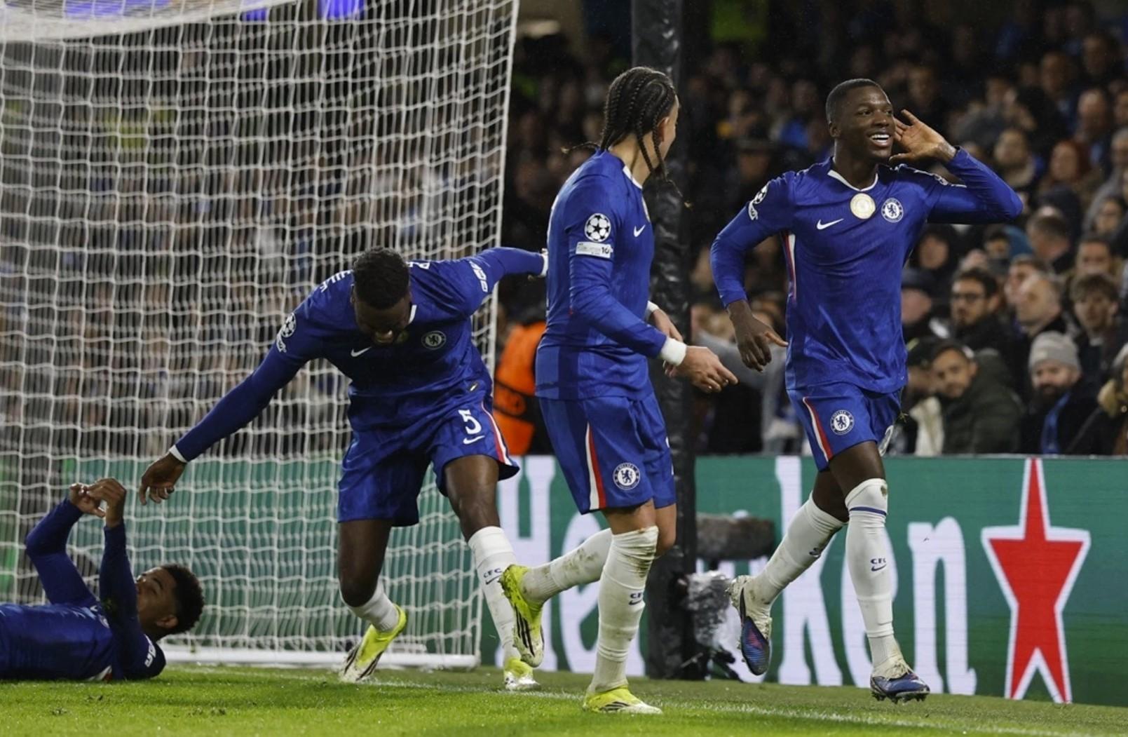 Trực tiếp Crystal Palace 0-0 Chelsea: Chelsea bắt đầu tấn công