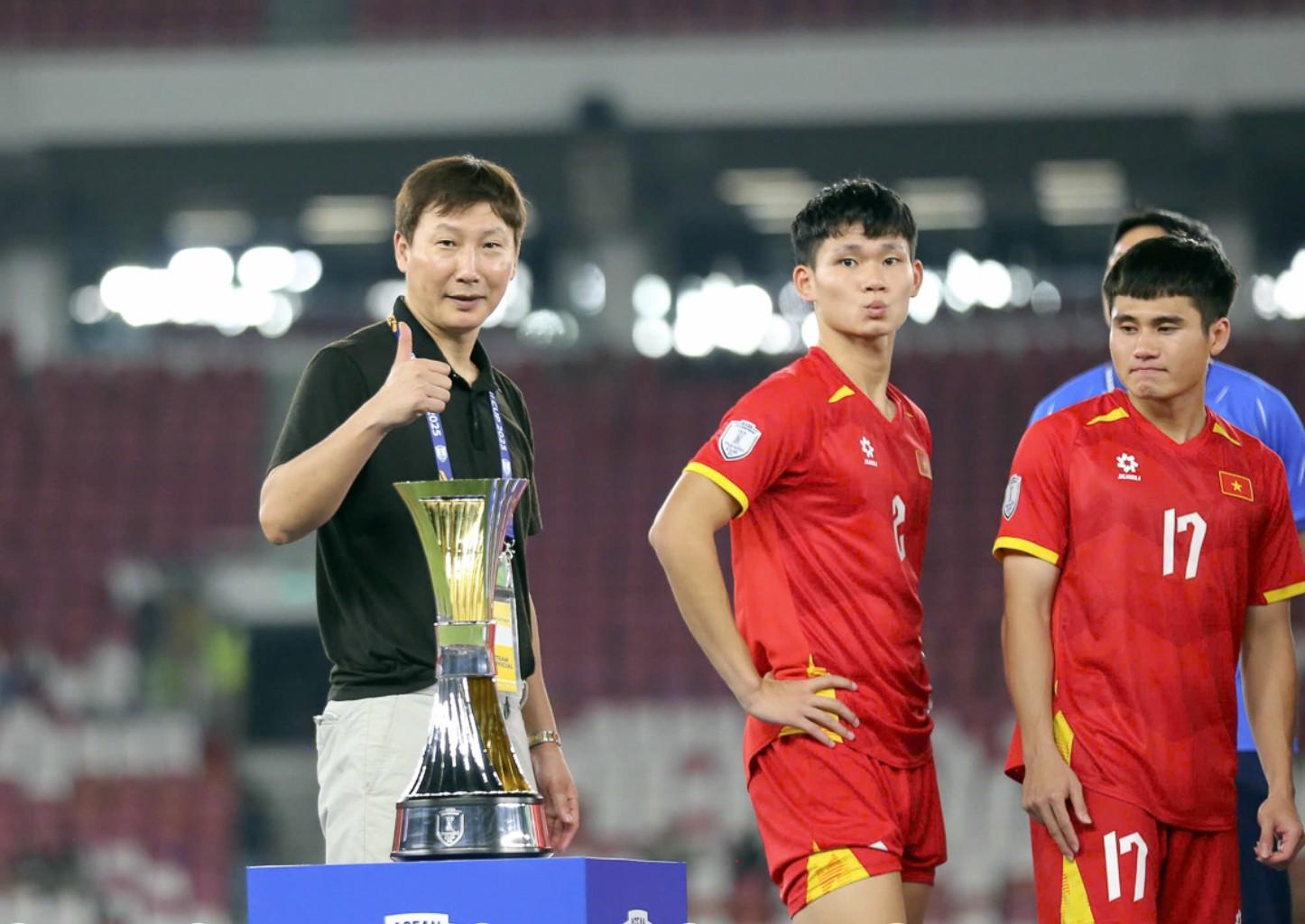 Báo Thái Lan chỉ thẳng 3 bí mật giúp U23 Việt Nam thống trị Đông Nam Á