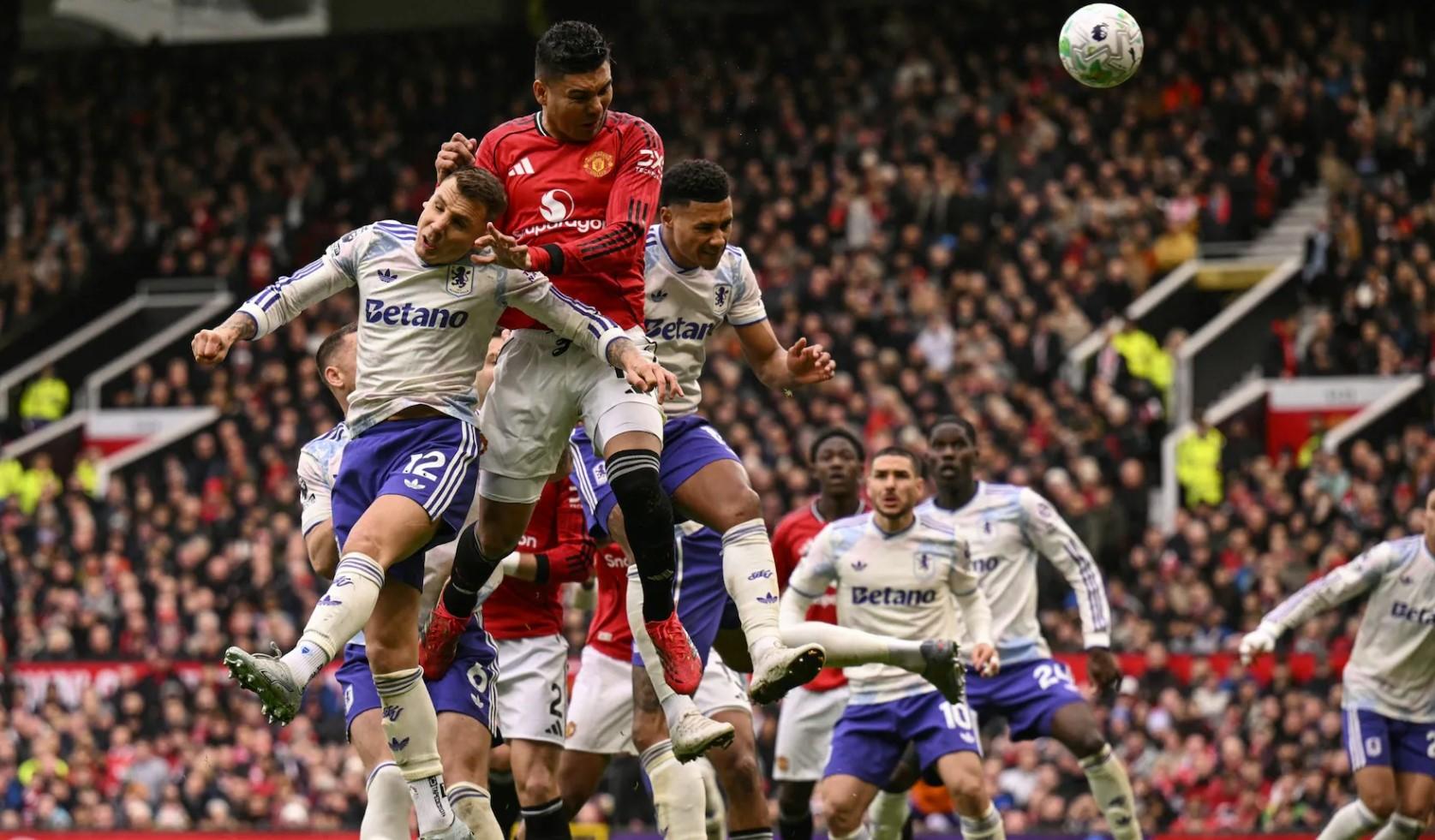 Trực tiếp MU 2-1 Aston Villa: MU tái lập thế dẫn bàn