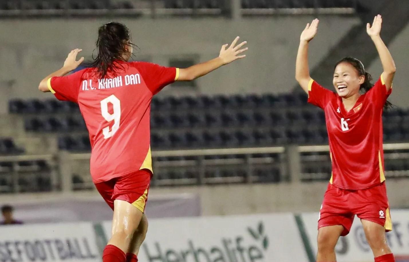 CĐV Kyrgyzstan thốt lên khi mất vé giải châu Á: 'Việt Nam ở trình độ quá khác biệt'