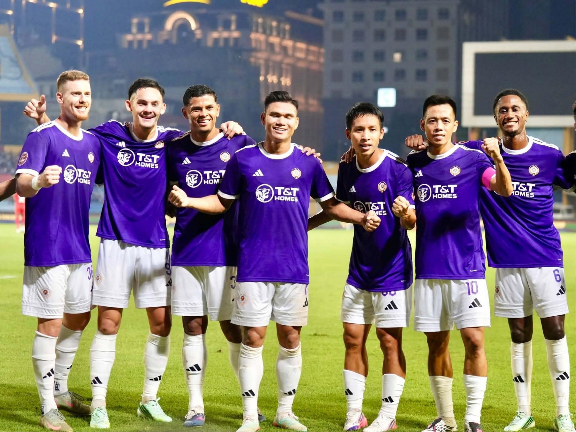 HLV Kewell nói thẳng sai lầm khiến CAHN gục ngã trước Hà Nội FC