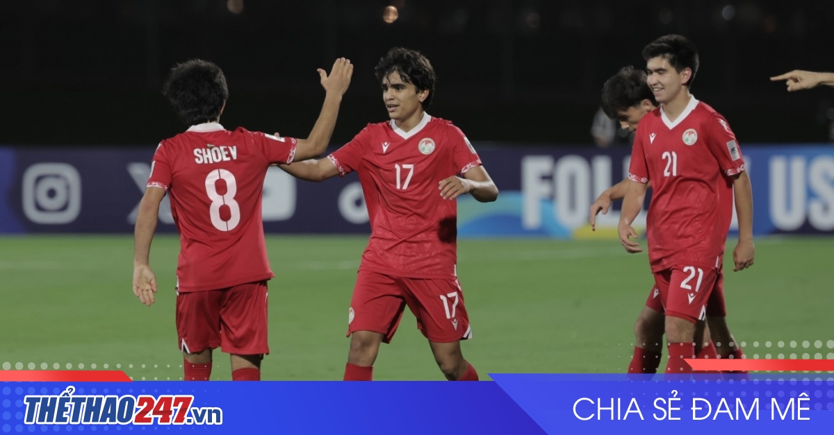 Plyaj kabinasida porno