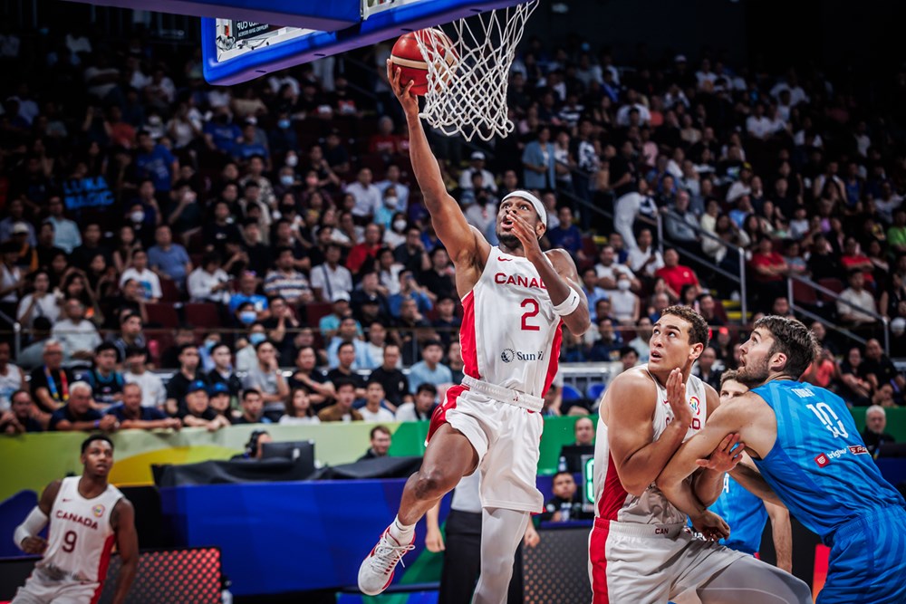 Xác định 4 đội tuyển vào bán kết FIBA World Cup bóng rổ 2023 323384