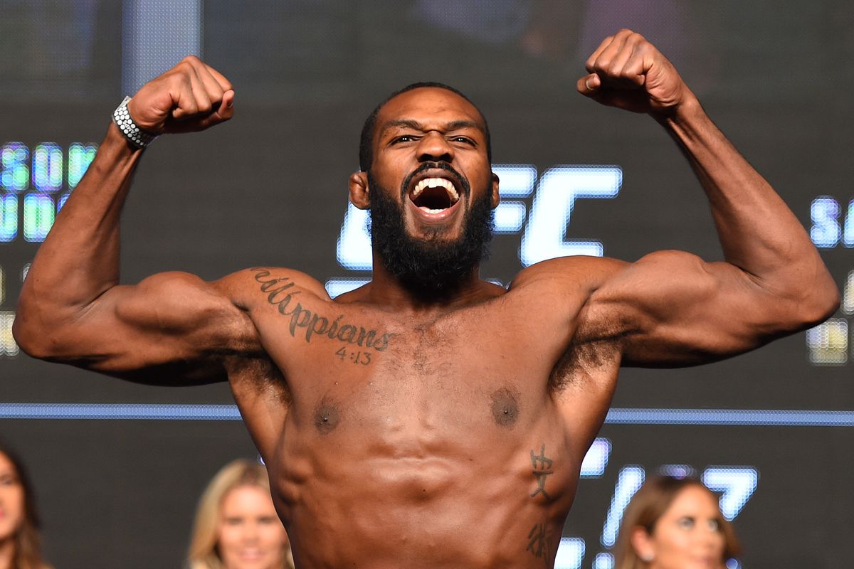 Sao NBA 'mạnh mồm', tuyên bố có thể đánh bại nhà vô địch UFC Jon Jones 328776