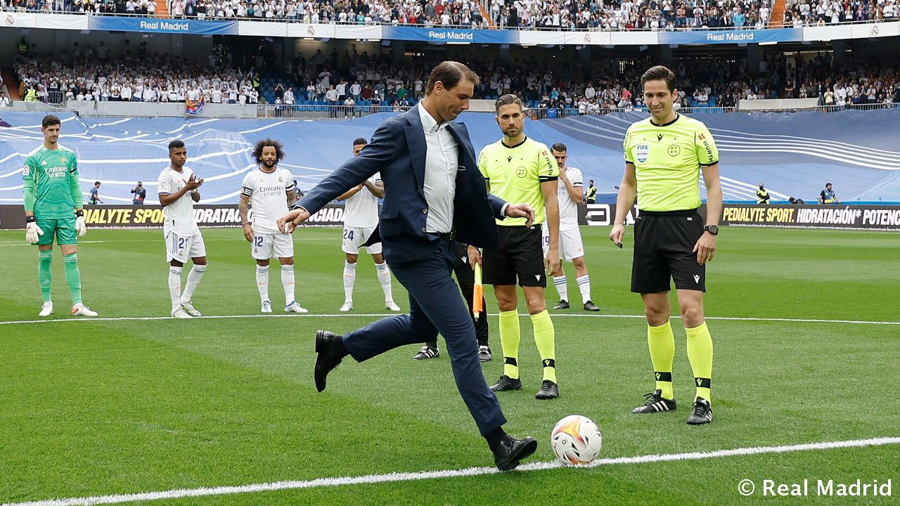 'Vua đất nện' úp mở khả năng kế vị ghế chủ tịch tại Real Madrid? 328903