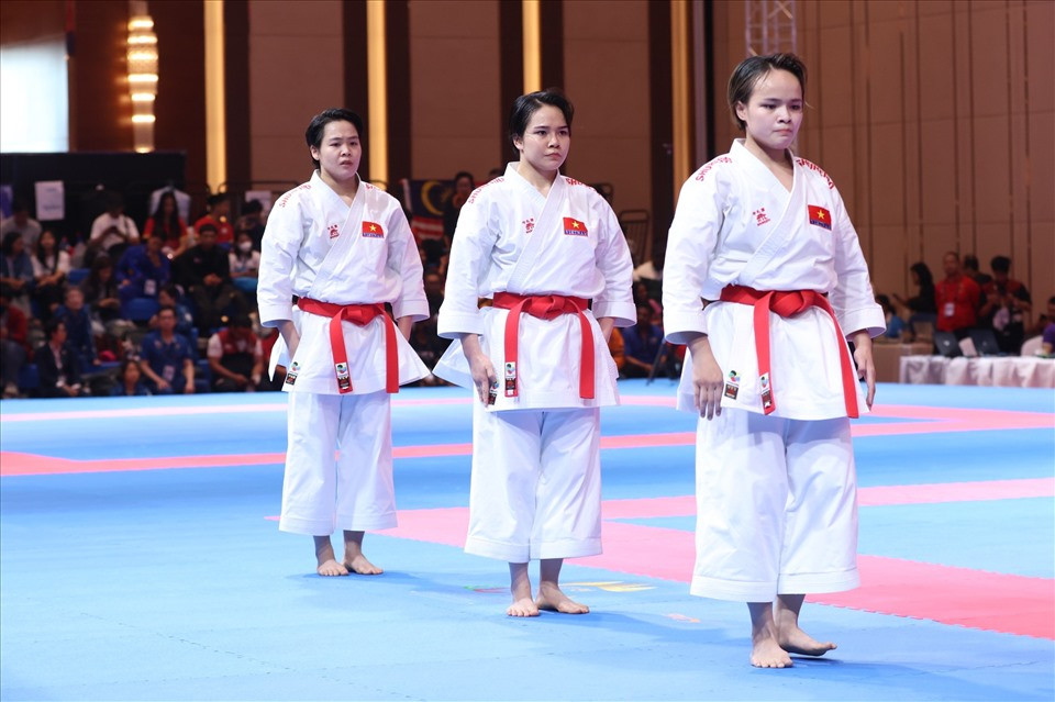 Karate Việt Nam đứng trước cơ hội lập cú đúp HCV ASIAD 19 337730