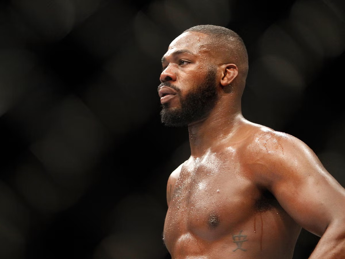 UFC 295: Jon Jones chuẩn bị phẫu thuật, xin lỗi Stipe Miocic và người hâm mộ 347366