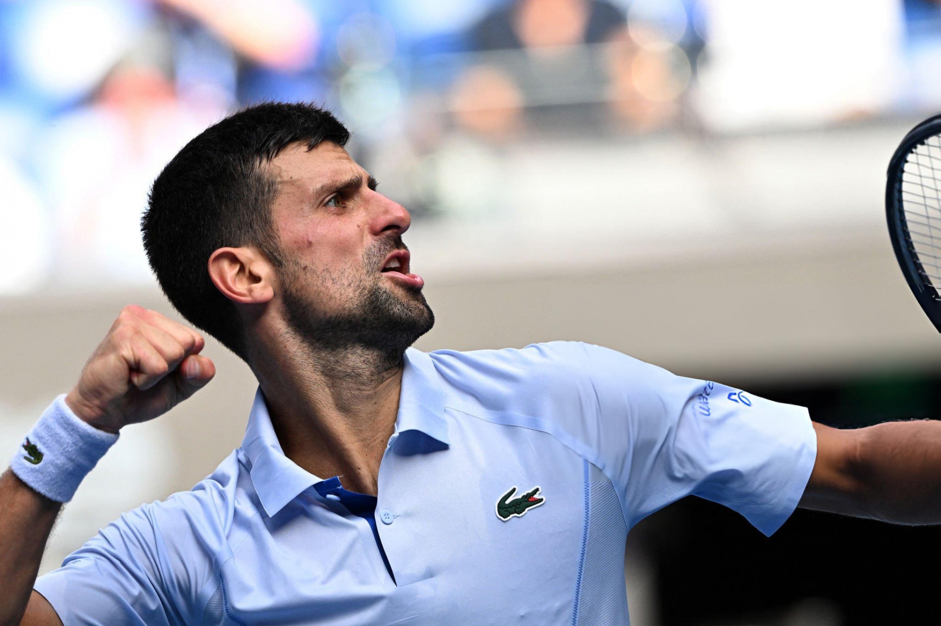 Nối dài mạch thắng, Djokovic hiên ngang vào bán kết Australian Open 2024 395878