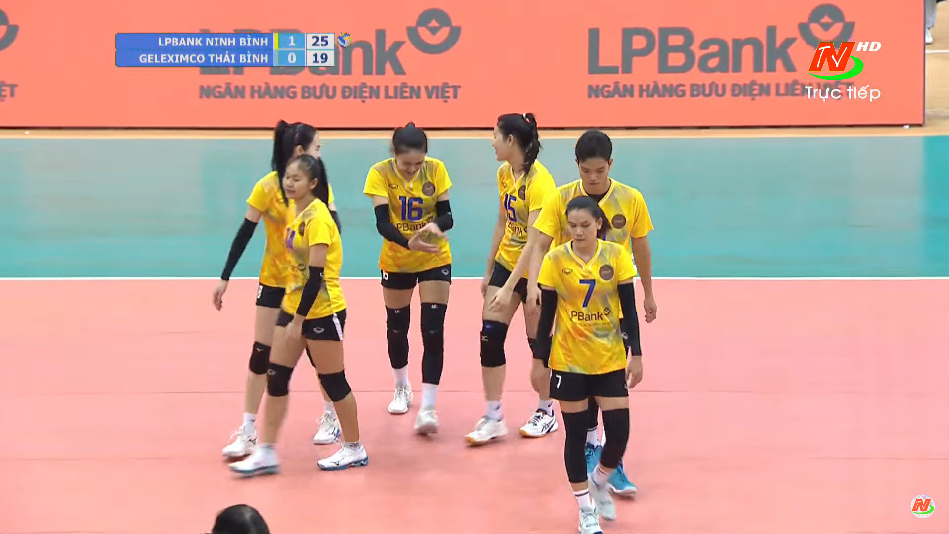 Trực tiếp bóng chuyền nữ Ninh Bình LPBank 2-0 Geleximco Thái Bình: Kết quả chóng vánh 414807