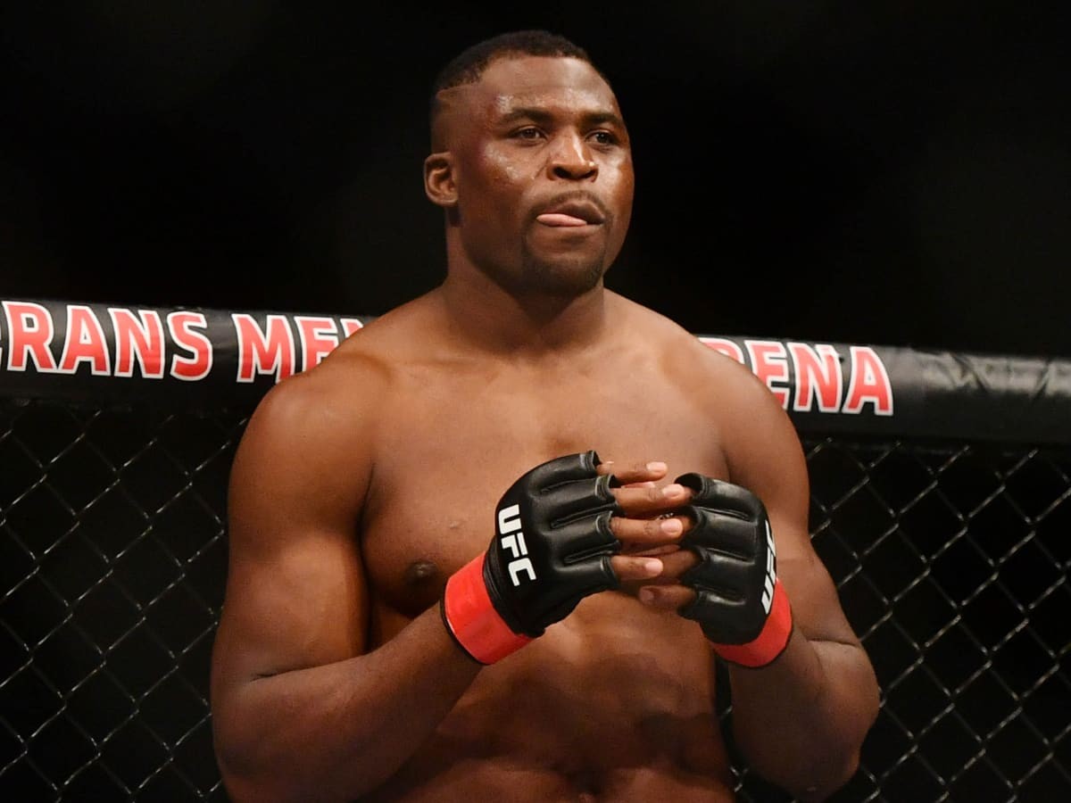 francis-ngannou-ufc-1-1713163919.jpg