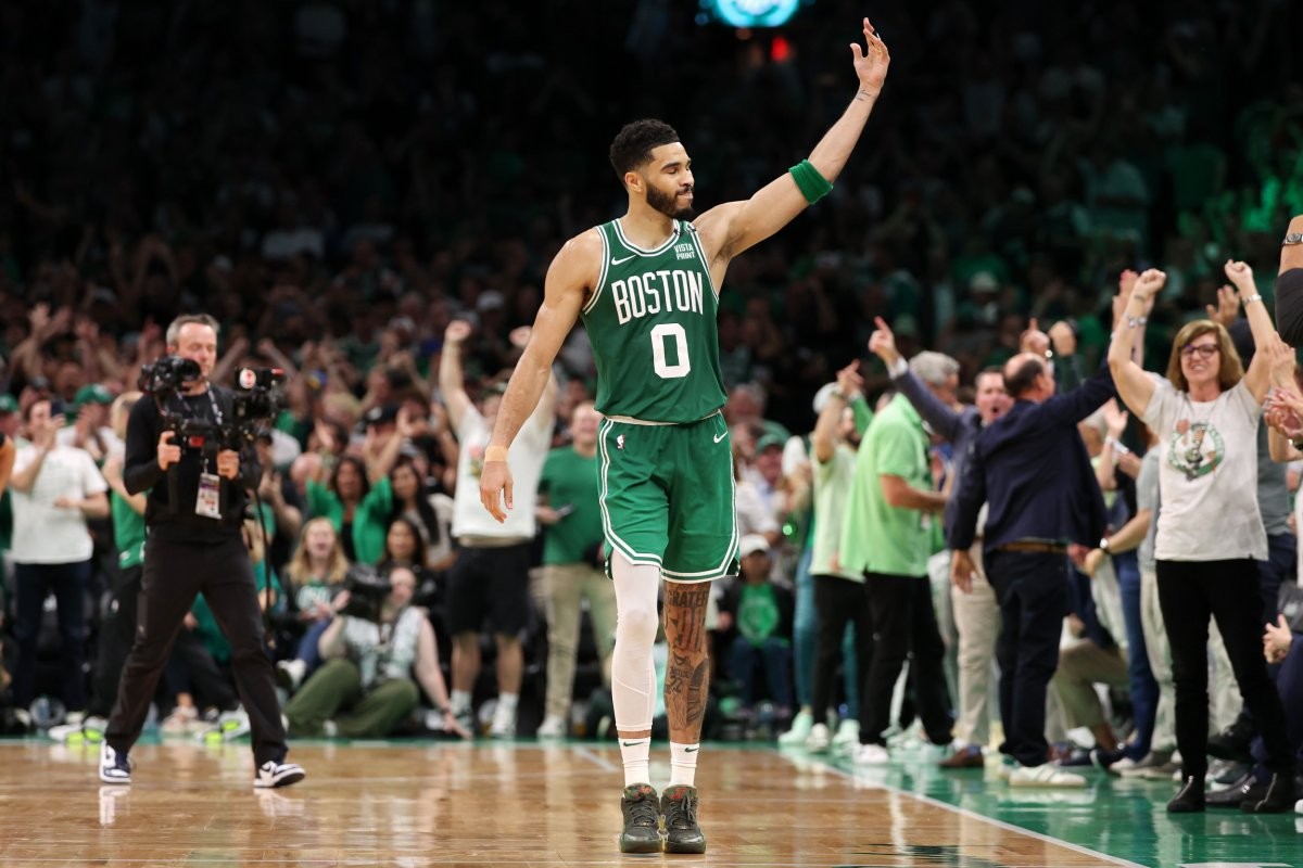 jayson-tatum-boston-celtics-finals-game-5-1718685937.jpg